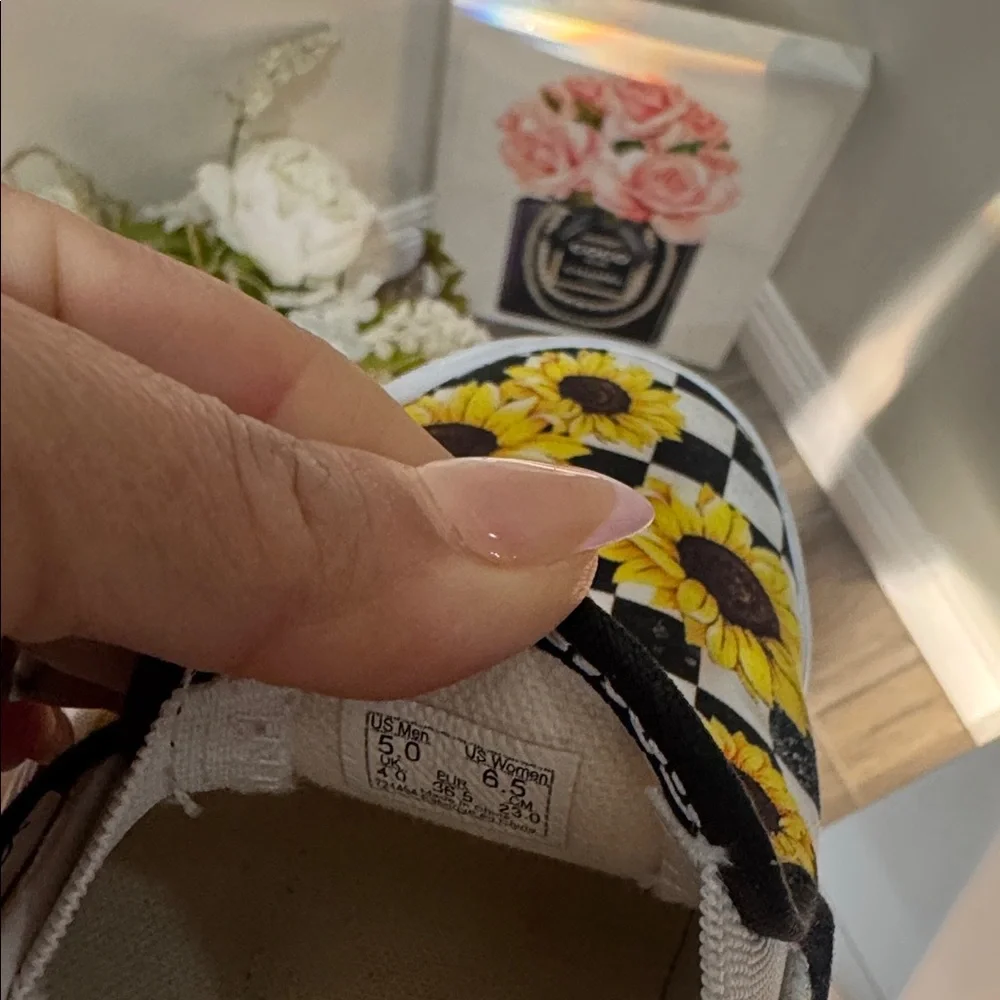🌻vans sunflowers slip on platforms